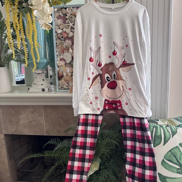 NIP! Christmas Reindeer Women’s PJs 2XL - Picture 1 of 6